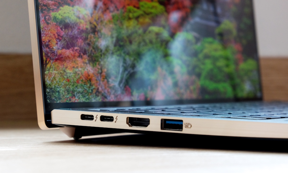 The Swift 5 now has two USB-C ports (Thunderbolt 4) and two USB-A ports.